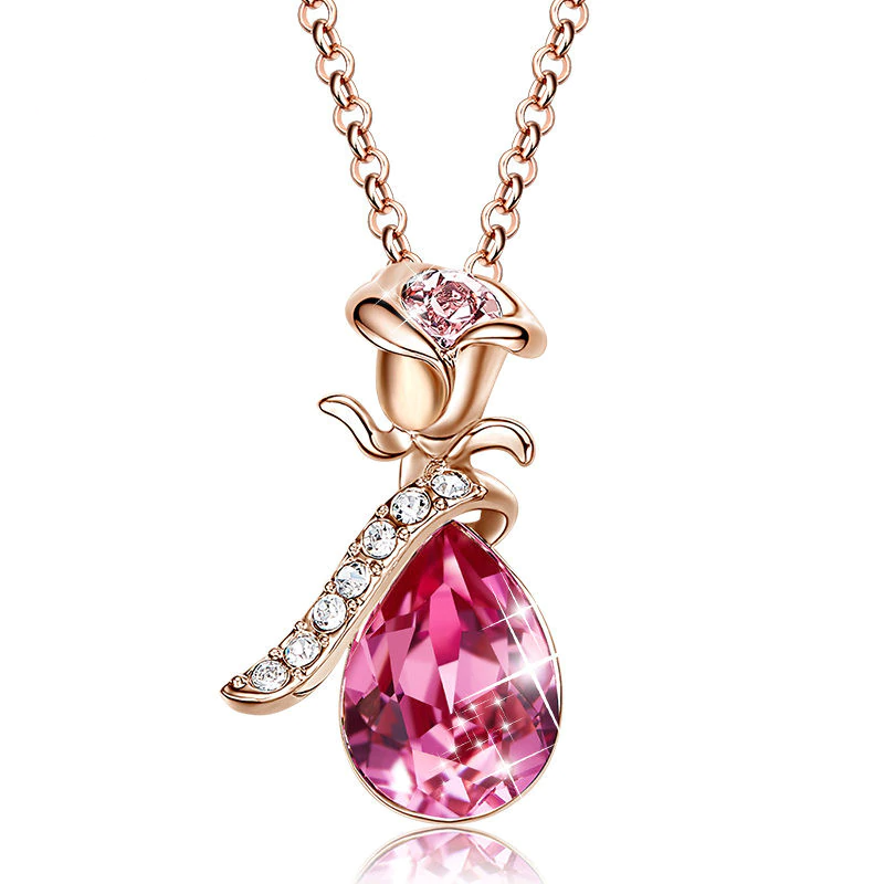 CRYSTAL ROSE NECKLACE